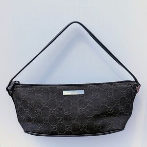RARE 🤎 Gucci GG Canvas Boat Pochette 🤎